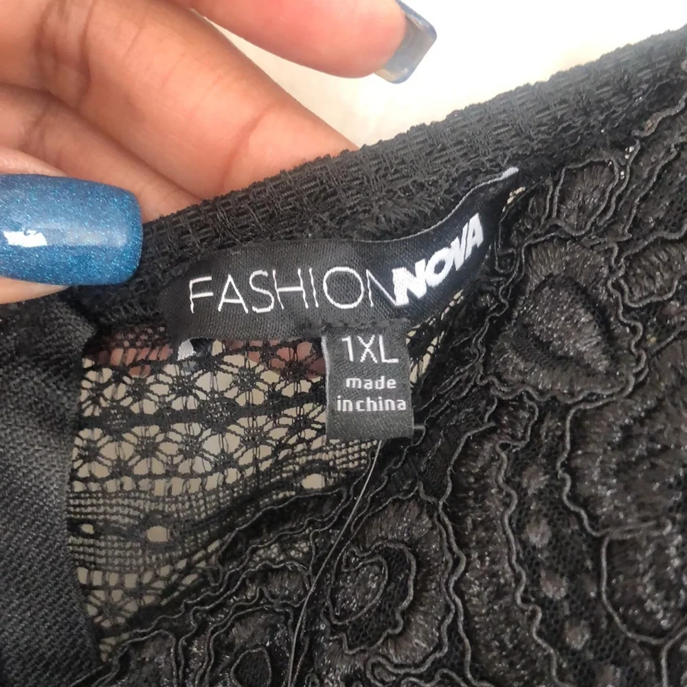 🖤🖤 BLACK LACE DRESS‼️‼️ NEW WITH TAGS🔥🔥🖤🖤 - Picture 5 of 7